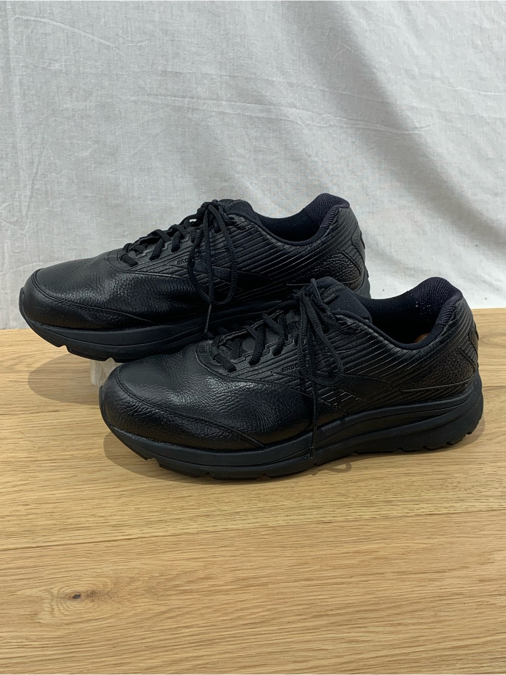 Brooks Addiction Walker 2 Men's Size 10.5 4E (Extra Wide) Black Shoes